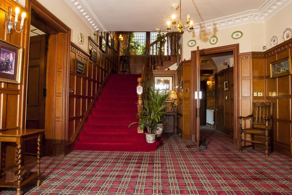 Tigh Na Sgiath Country House Hotel Grantown-on-Spey Екстериор снимка